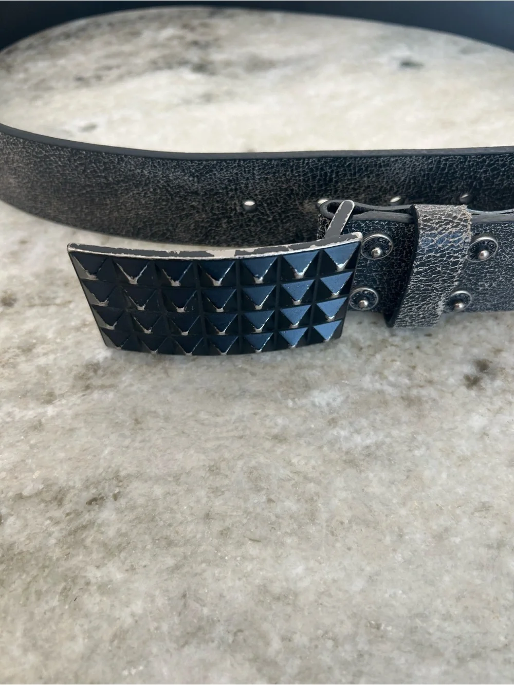 Calvin klein jeans Men's Black Studded Belt - Classic Rock Style size 36